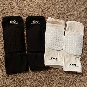 Knee pads